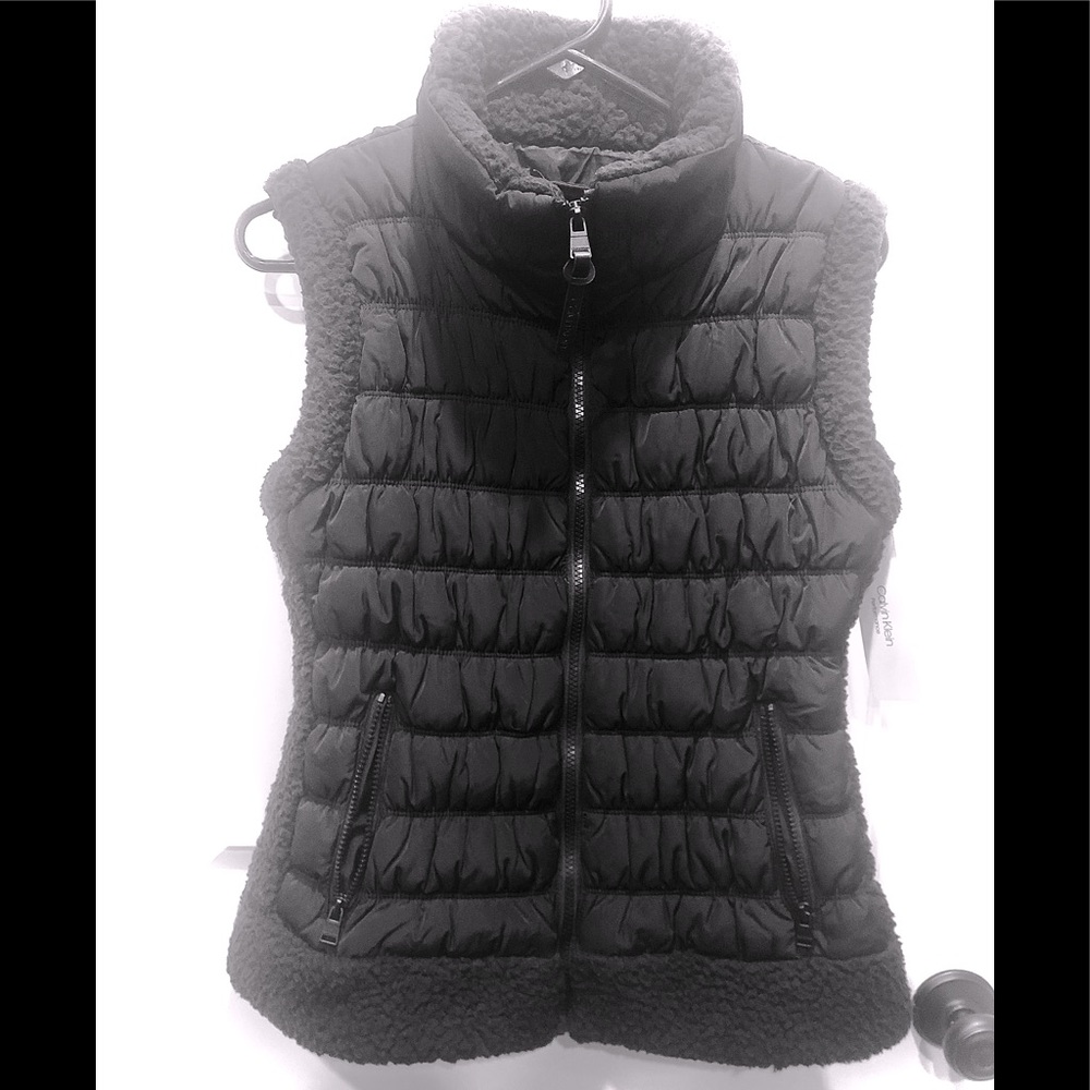 Performance Sherpa Solid Full Zip Puffer Vest - image 1